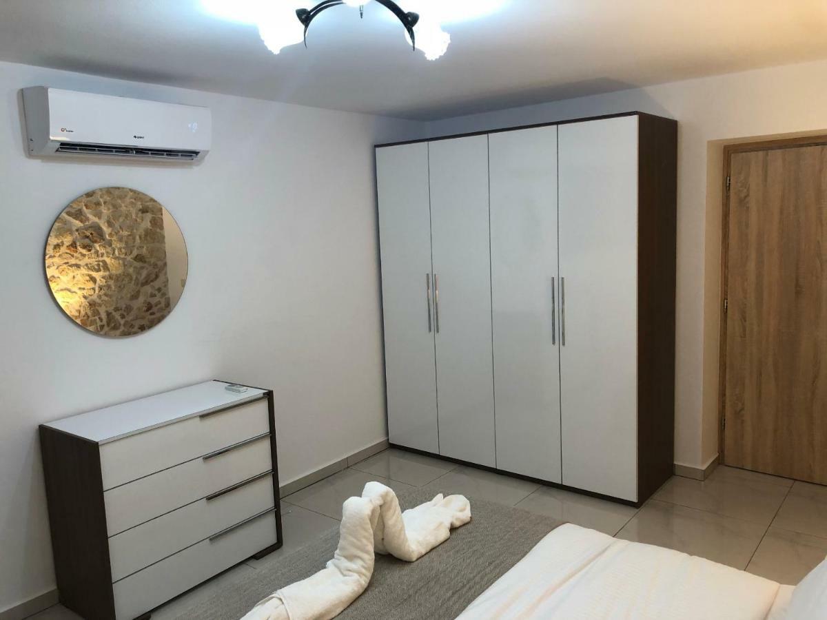 Wave Apartment Chania  ภายนอก รูปภาพ